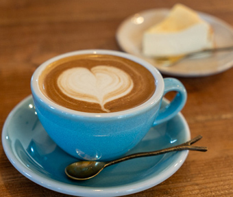 Cafe hougetsu 芳月 ほうげつ　